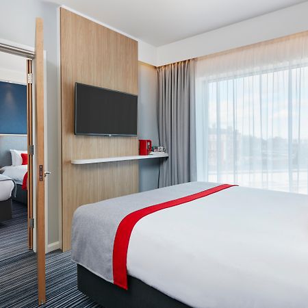 Holiday Inn Express Grimsby By Ihg מראה חיצוני תמונה