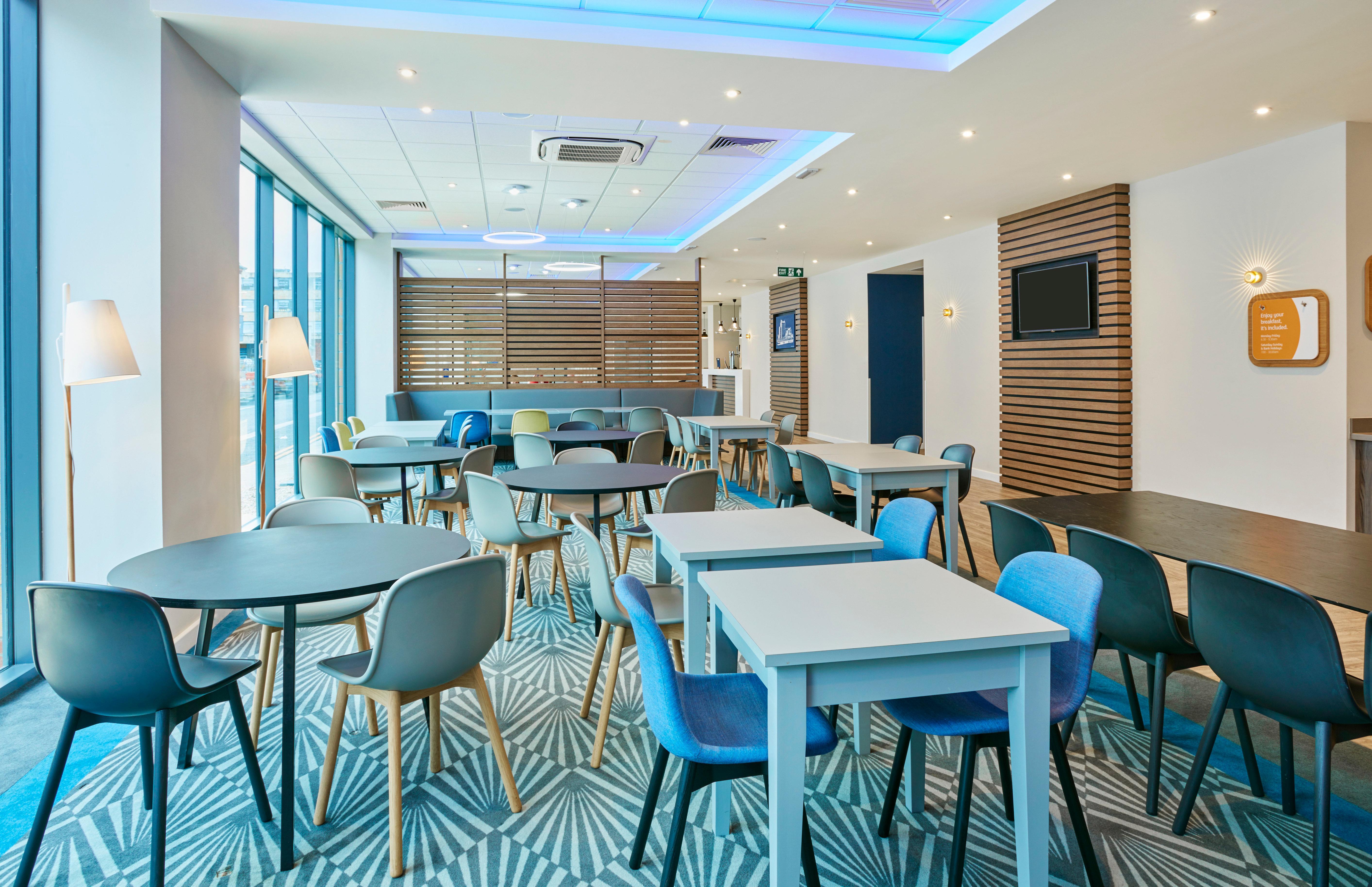 Holiday Inn Express Grimsby By Ihg מראה חיצוני תמונה