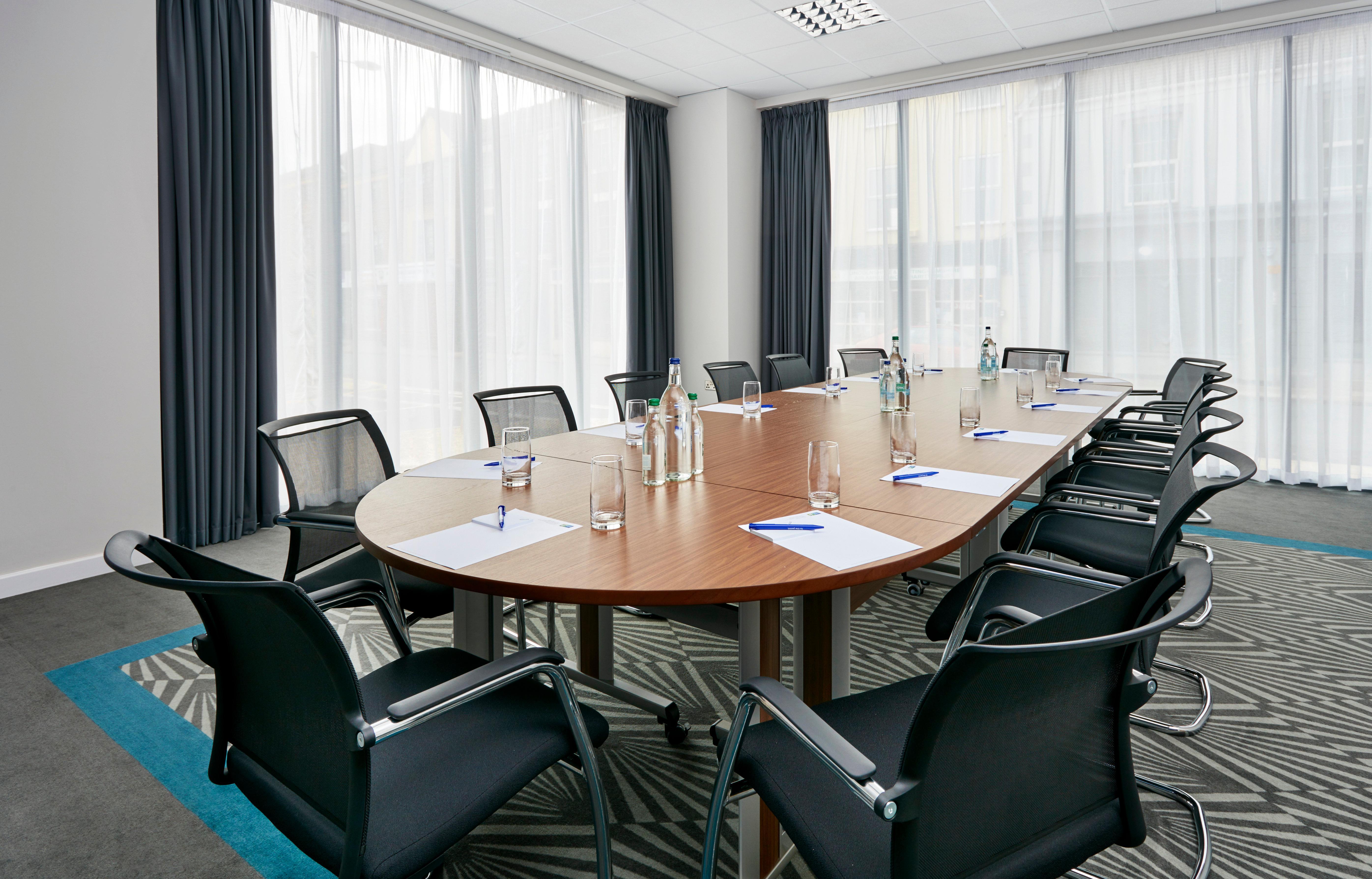Holiday Inn Express Grimsby By Ihg מראה חיצוני תמונה
