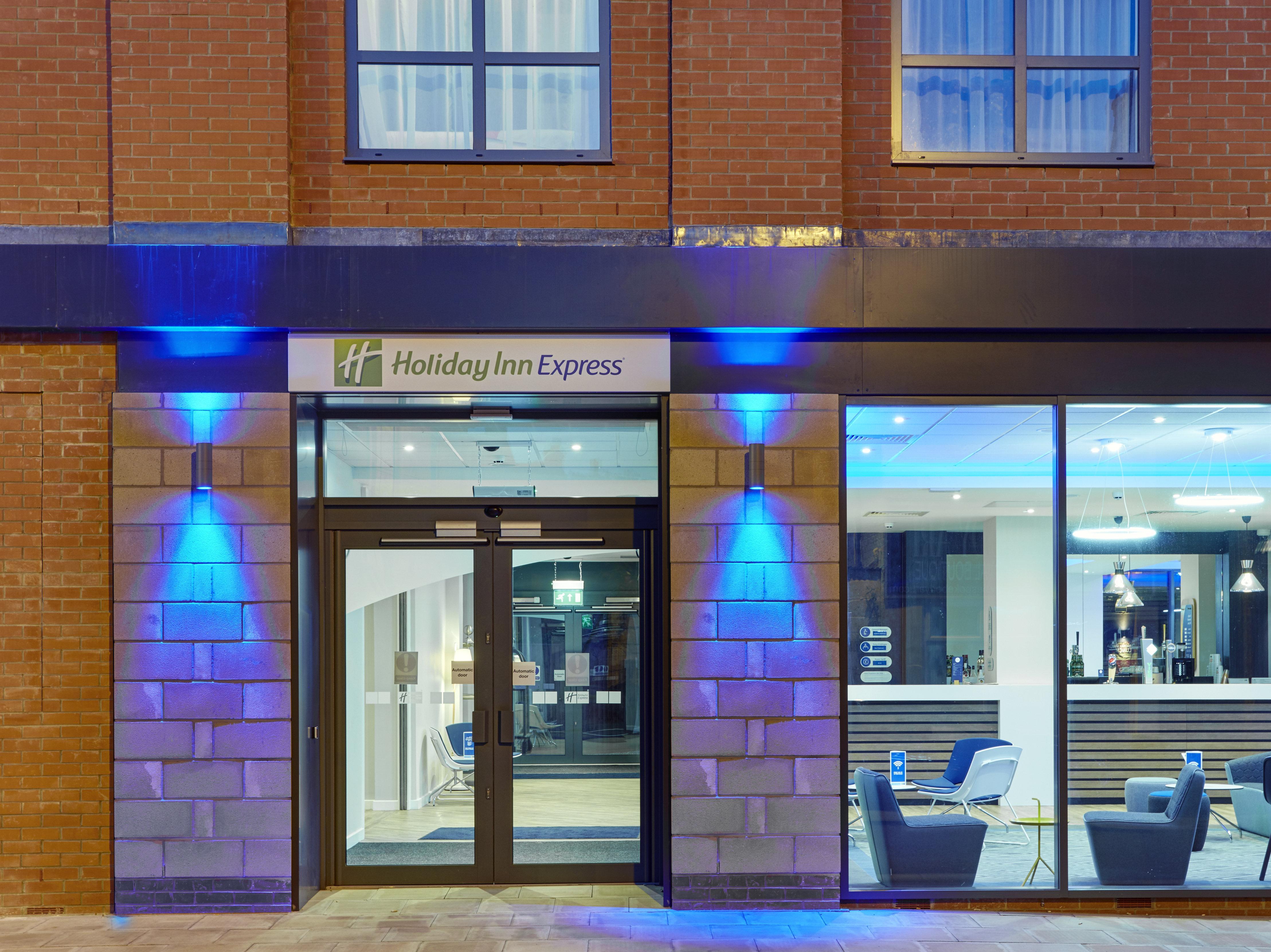 Holiday Inn Express Grimsby By Ihg מראה חיצוני תמונה